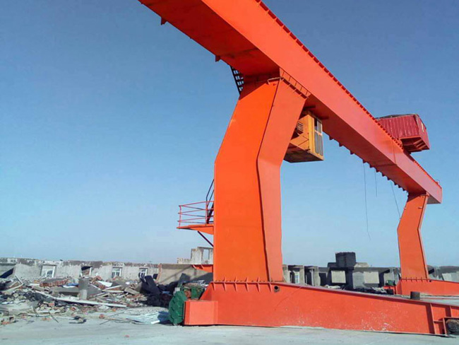 ML電動(dòng)葫蘆門(mén)式起重機(jī)